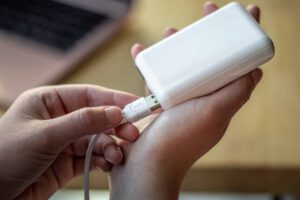 Does your power bank also exhibit these 5 symptoms? There may be signs of damage
